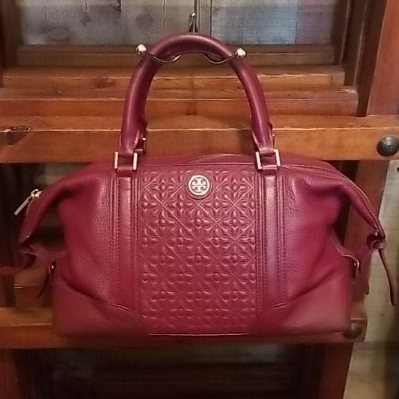 Tory Burch Handbags - Tory Burch Shoulder Bag